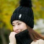 2 Pcs Black Color Beanie Hat Scarf Set Women's Winter Warm Knitted With Fleece Lining