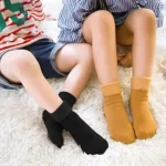 4 Pair Kids Winter Thermal Wool Socks Unisex Free Size - Image 5