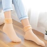 2 Pair Unisex Winter Thick Warm Fleece Lined Thermal Stretchy Elastic Velvet Socks for Kids/Men/Women - Image 5